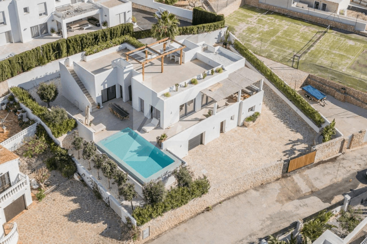Villa de Lujo en venta en Moraira, Costa Blanca.