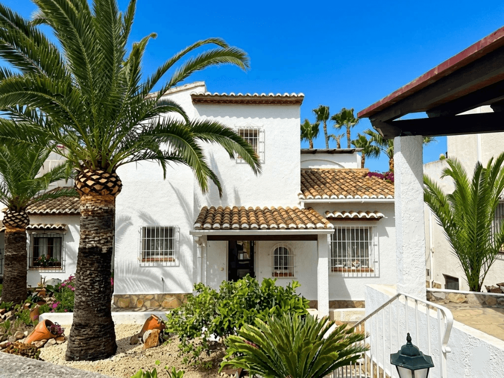 Bungalow en venta en Moraira, Costa Blanca.